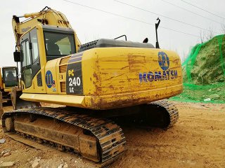 小松PC240LC-8挖掘機